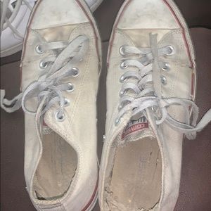 Converse; low top